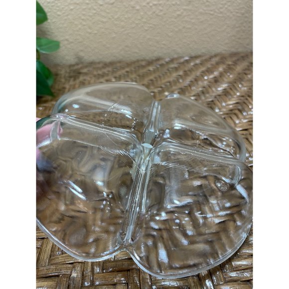 Vintage Clear Glass Divided Relish Dish Clover Shape With Cream Bakelite Handle - Picture 3 of 6